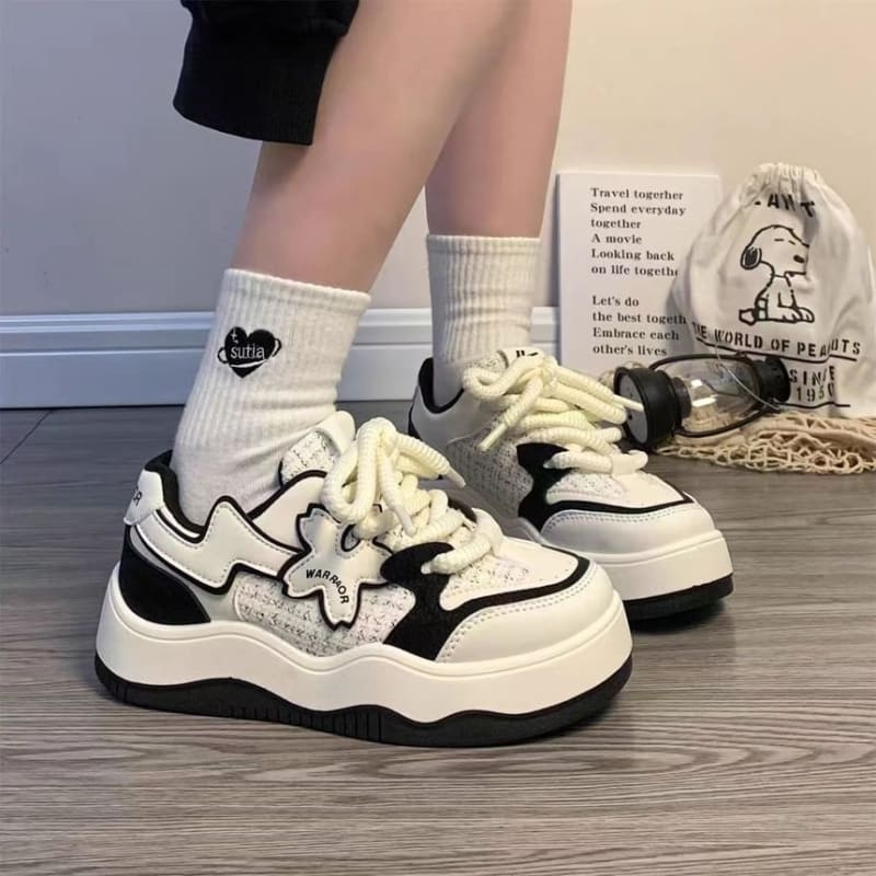 Two Tone Star Accent Platform Sneakers