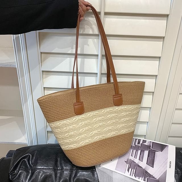 Two Tone Straw Tote Bag - 02 - Khaki / One Size