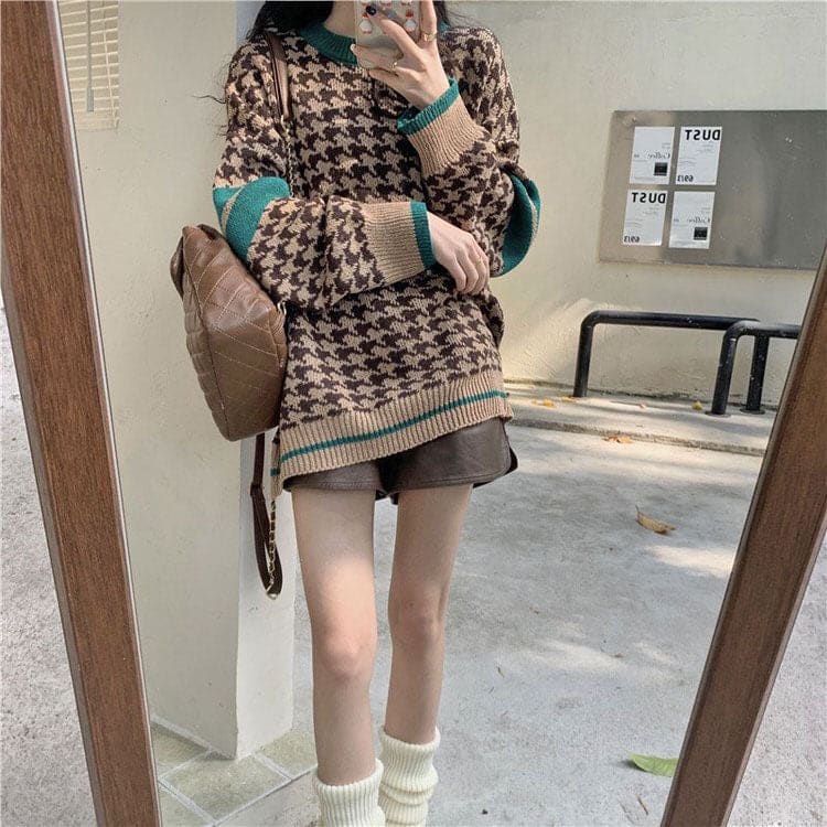 Vintage Casual Check Sweater - Sweater