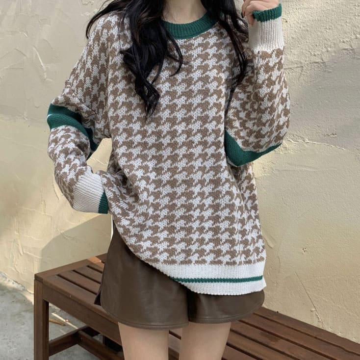 Vintage Casual Check Sweater - Free Size / Beige - Sweater