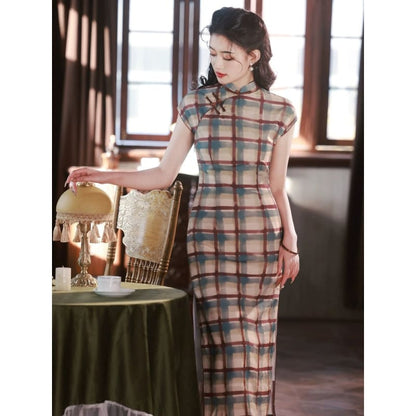 Vintage Checker Patterned Cheongsam - Female Hanfu