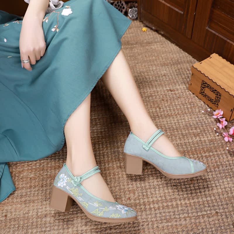 Vintage Floral Embroidery Canvas High Heel Shoes