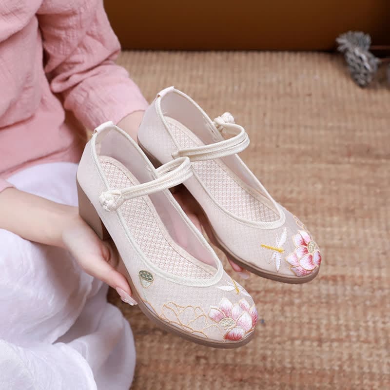 Vintage Floral Embroidery Mesh High Heel Shoes