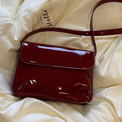 Vintage Red Lacquered Bag - Standart / Red - Handbags