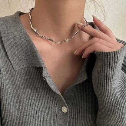 Vintage Sliver Necklace - Standart / Silver - Necklace