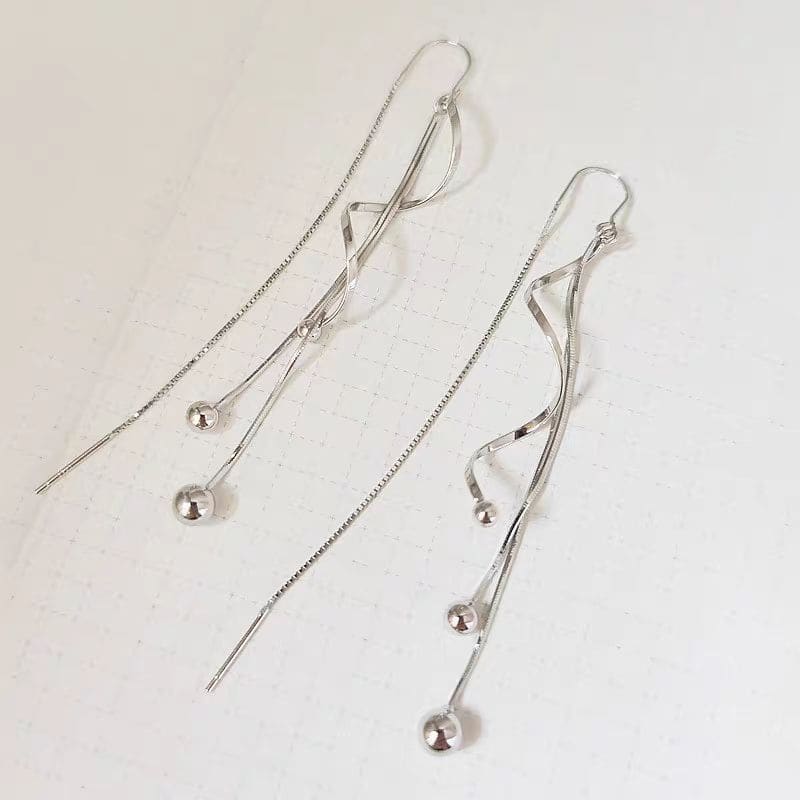 Wavy Threader Earring