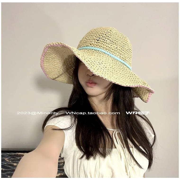 Wide Brim Summer Straw Hat With Blue Band