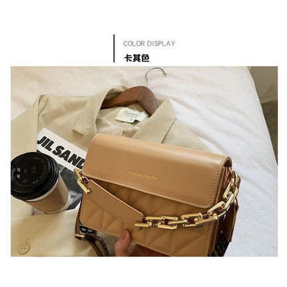 Wide Strap Quilted Chain Crossbody Bag