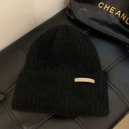 Woolen Beanie - Black / One Size