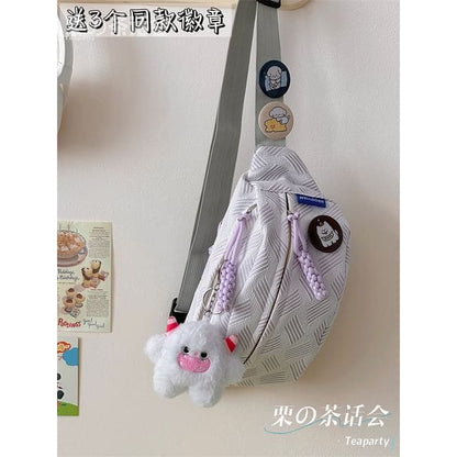 Woven Waist Bag / Bag Charm / Pin / Set - With Horn Monster