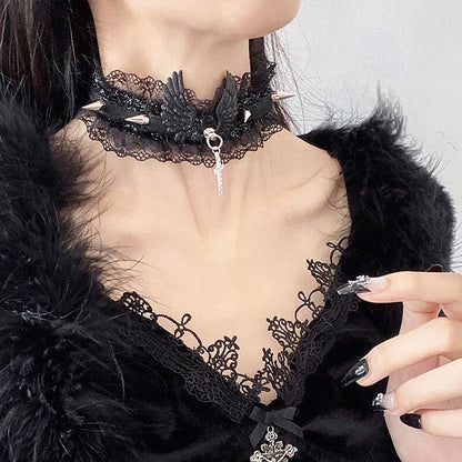 Y2K Angel Wings Choker - Necklaces