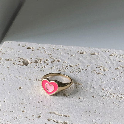 Y2K Cute Heartbreaker Ring - Gold / Pink - ring