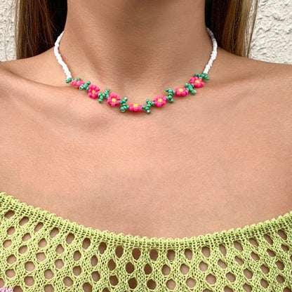 Y2K Flower Beaded Choker - Necklace