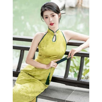 Yellow Floral Cheongsam - Female Hanfu