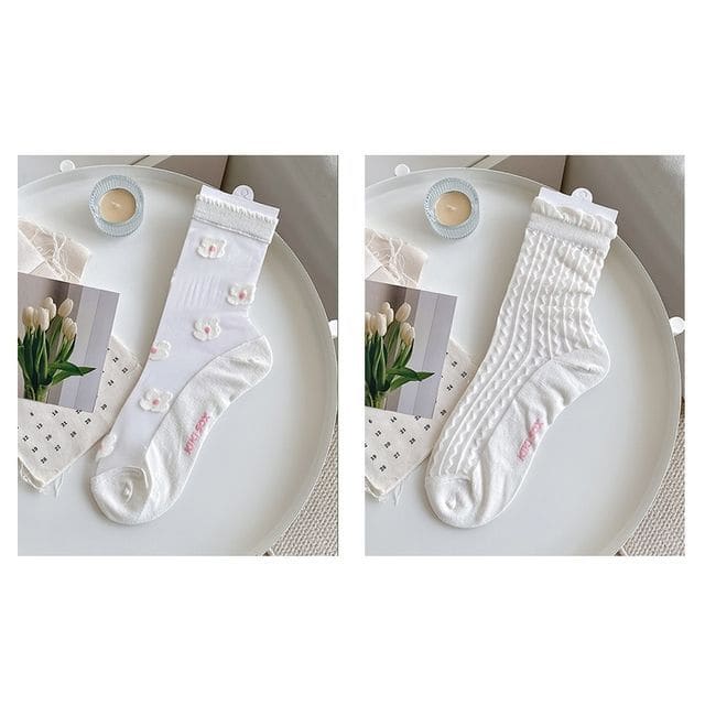 Zigzag Pattern Sheer Socks - Set Of 2 Pairs - Flower & Wavy