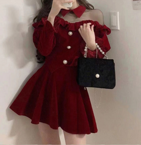 Elegant Red Ruffles Hollow Out Tops High Waist Mini Skirts Suit MK16791
