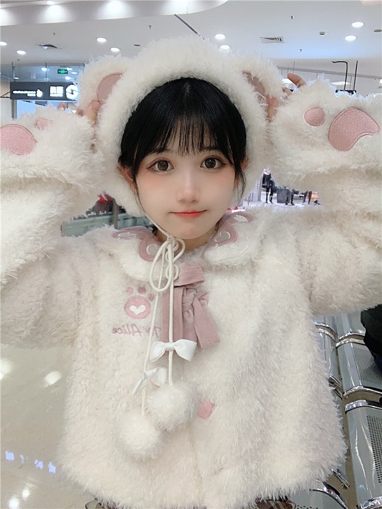 S/M Kawaii White Bear Furry Coat MM2281