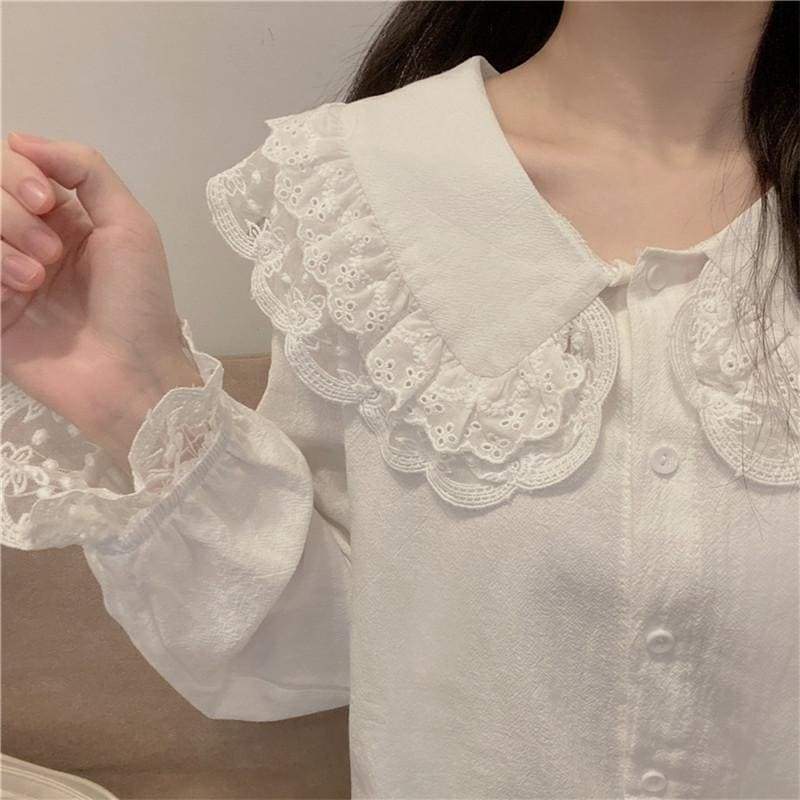 Almond Petals Lace Ruffle Kawaii Lolita Shirt - One Size - 