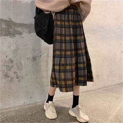 Autumn Winter - Long Pleated Plaid Skirt Women - Skirt