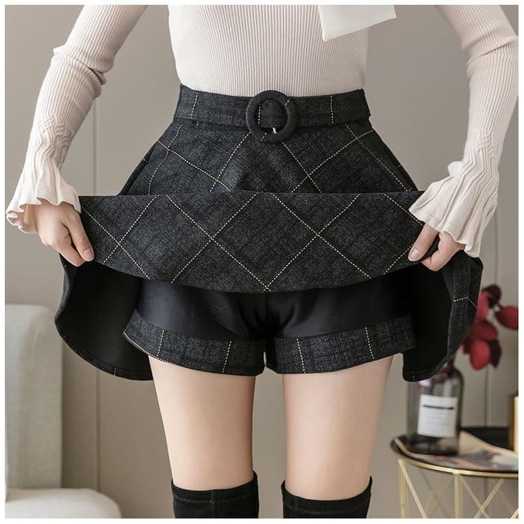Bellflower - Short Pleated Belt Skort - Skirt