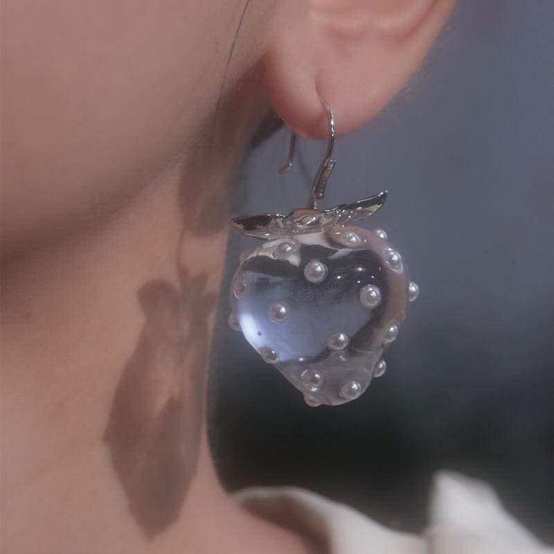 Crystal Pearl Transparent Strawberry Earrings MK15661 - KawaiiMoriStore
