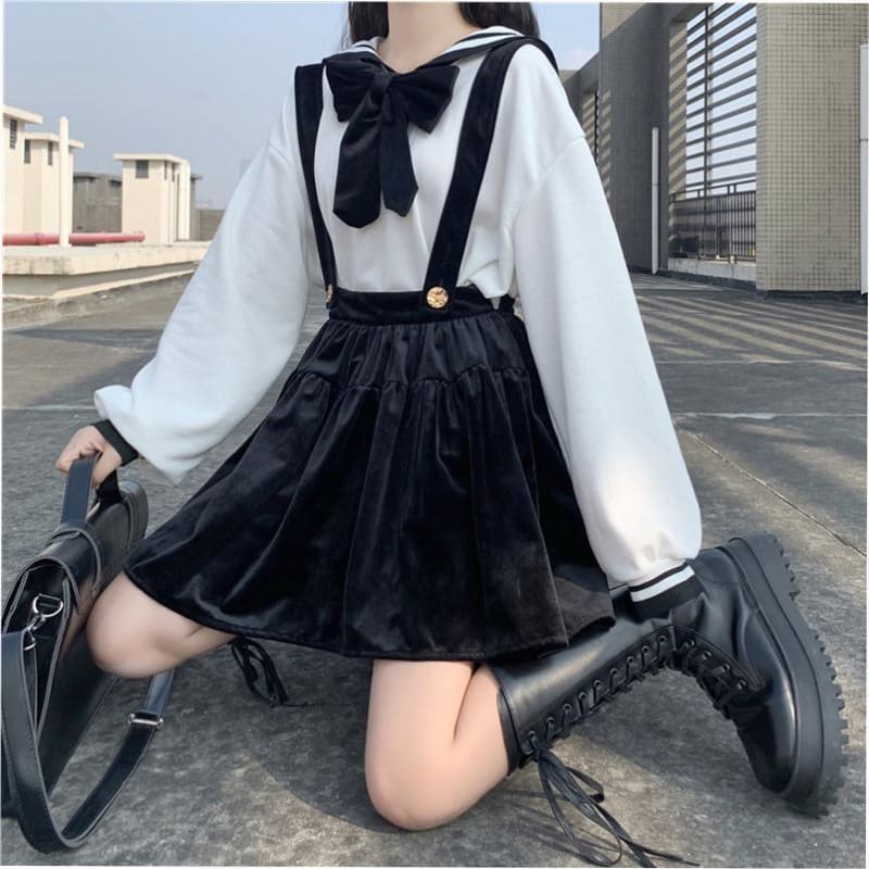 Cute Girl Bowknot Blouse And Suspender Skirt Set MK16027 - KawaiiMoriStore