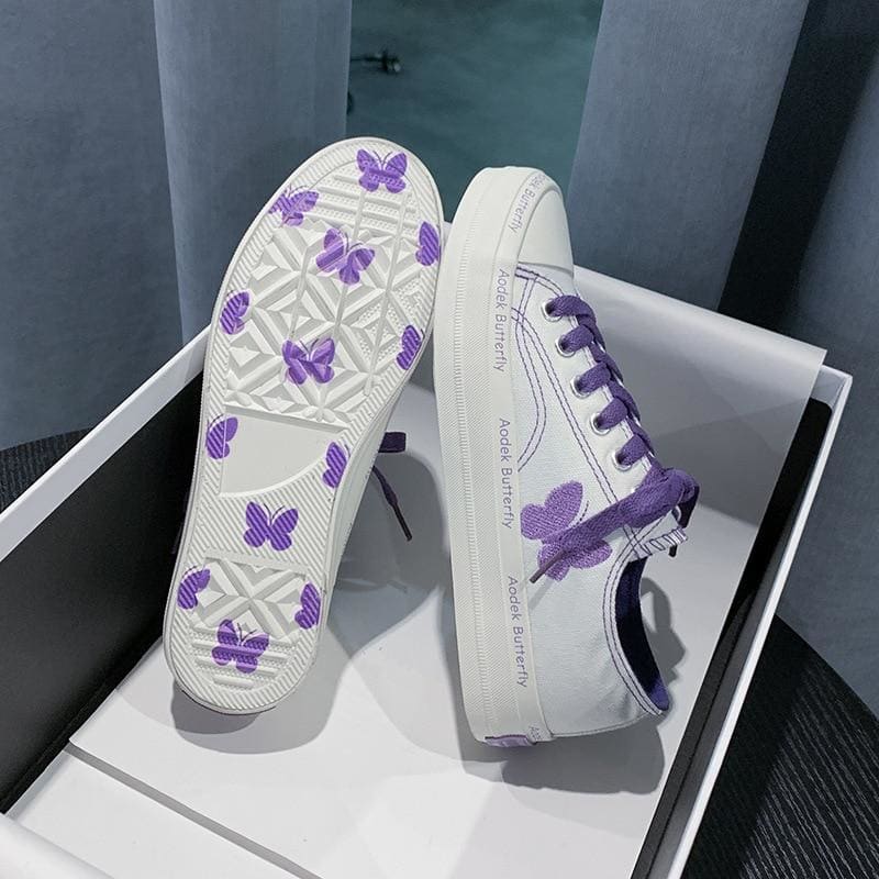 Embroidery Butterfly Low Lacing Canvas Sneakers MK15383 - KawaiiMoriStore