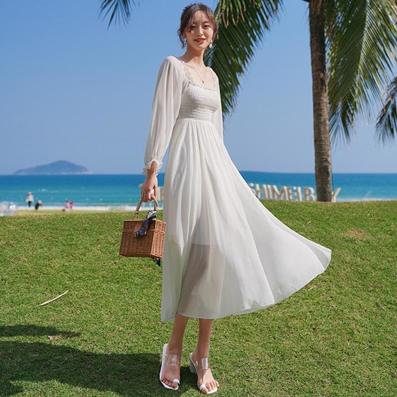 Gentle Mesh Pleated Midi Dress