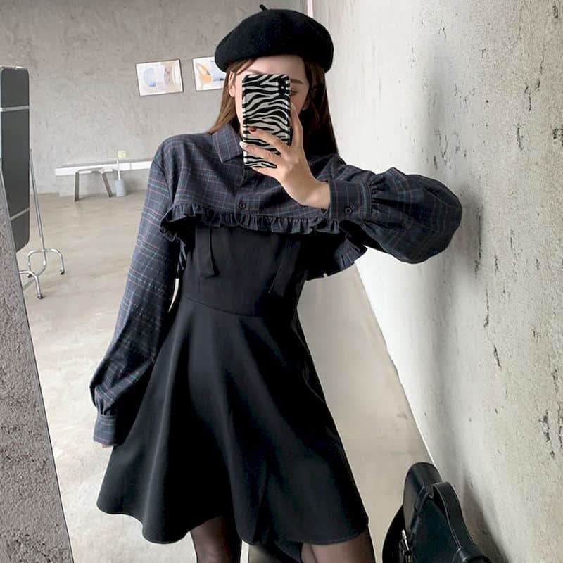 Handsome Gothic Chic Short Plaid Top+Black Halter Skirt Suit MK15859 - KawaiiMoriStore