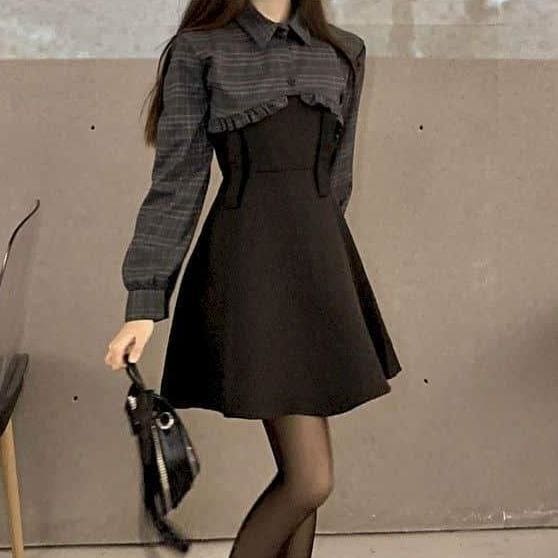 Handsome Gothic Chic Short Plaid Top+Black Halter Skirt Suit MK15859 - KawaiiMoriStore