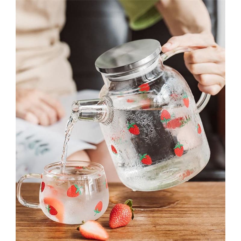 Kawaii Strawberry Glass Water Pot MK16590 - Bottle