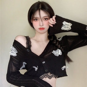 Sweet Butterfly Knitted Long Sleeve V-neck Crop Top BM118