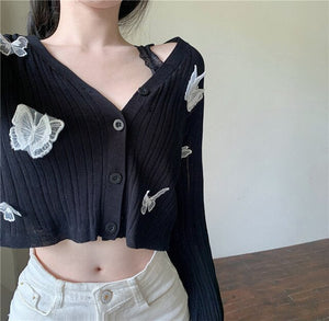 Sweet Butterfly Knitted Long Sleeve V-neck Crop Top BM118