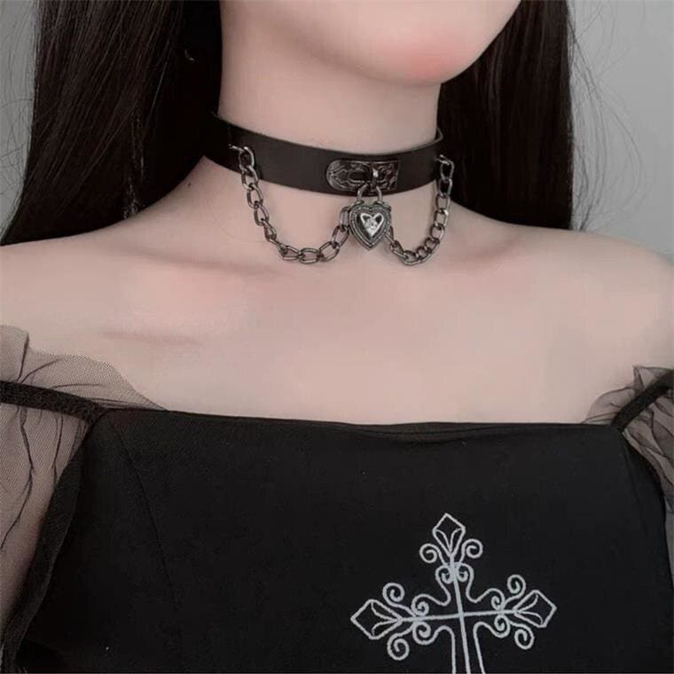 Punk Cool Metal Love Heart-Shaped Lock Collar Leather Chain MK15847 - KawaiiMoriStore