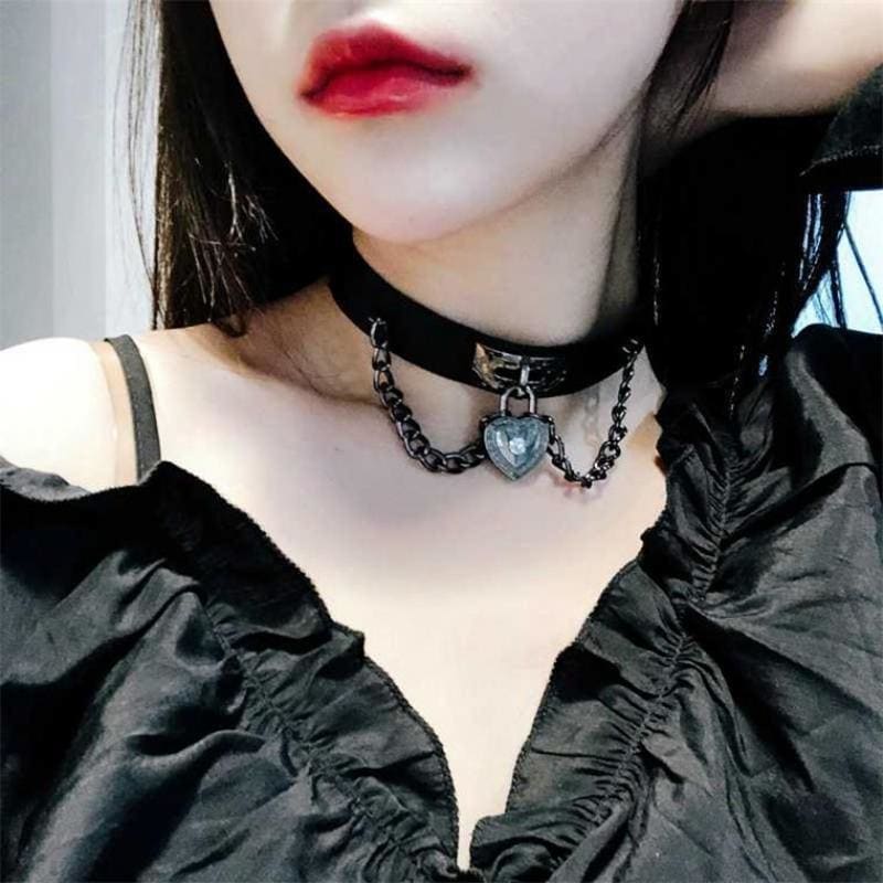 Punk Cool Metal Love Heart-Shaped Lock Collar Leather Chain MK15847 - KawaiiMoriStore