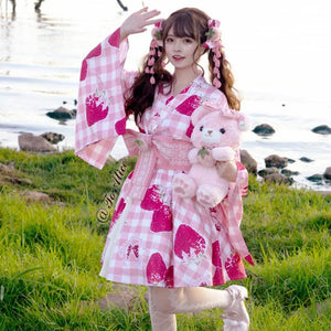（Reservation）Sweet Cute GirlStrawberry Plaid Belt Kimono Set MM1015 - KawaiiMoriStore