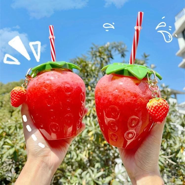 Summer Strawberry Plastic Cute Bottle MK16034 - KawaiiMoriStore